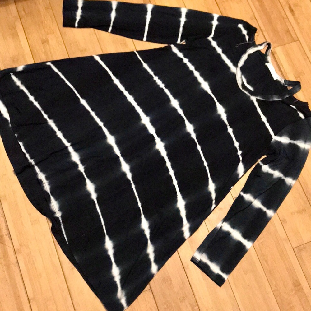 Navy/black/white tie dye dress